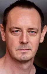 Стивен Элдер